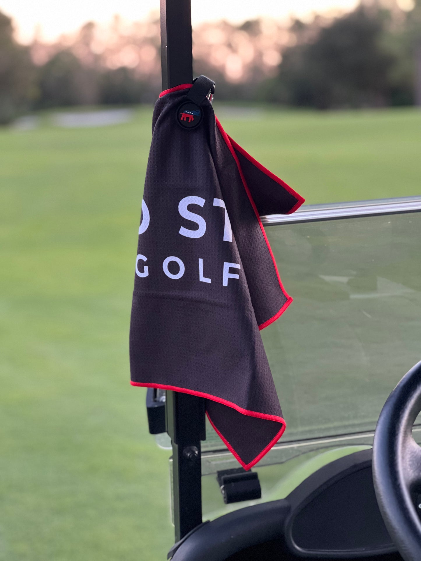 THE RED STATE GOLF TOWEL